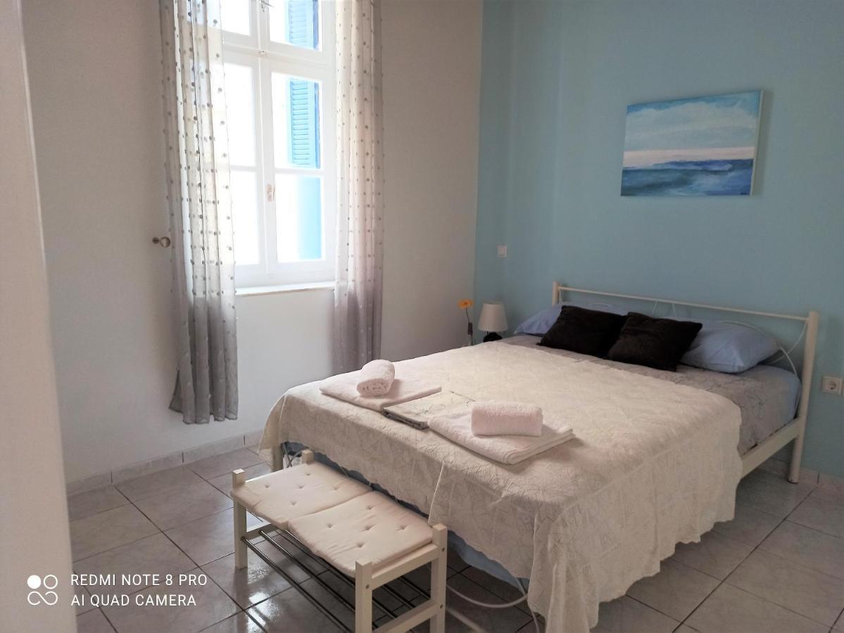 Family Stone Apartment Kyparissia Extérieur photo
